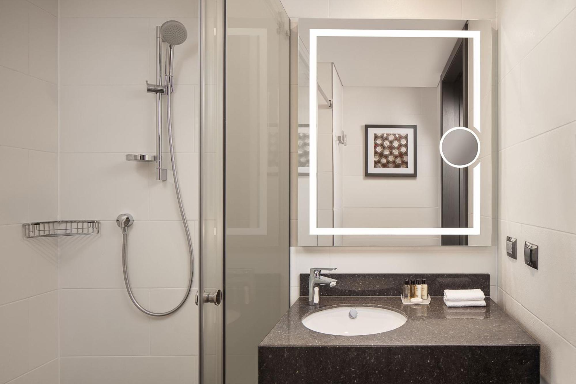 Four Points By Sheraton Istanbul Kagithane Exterior photo