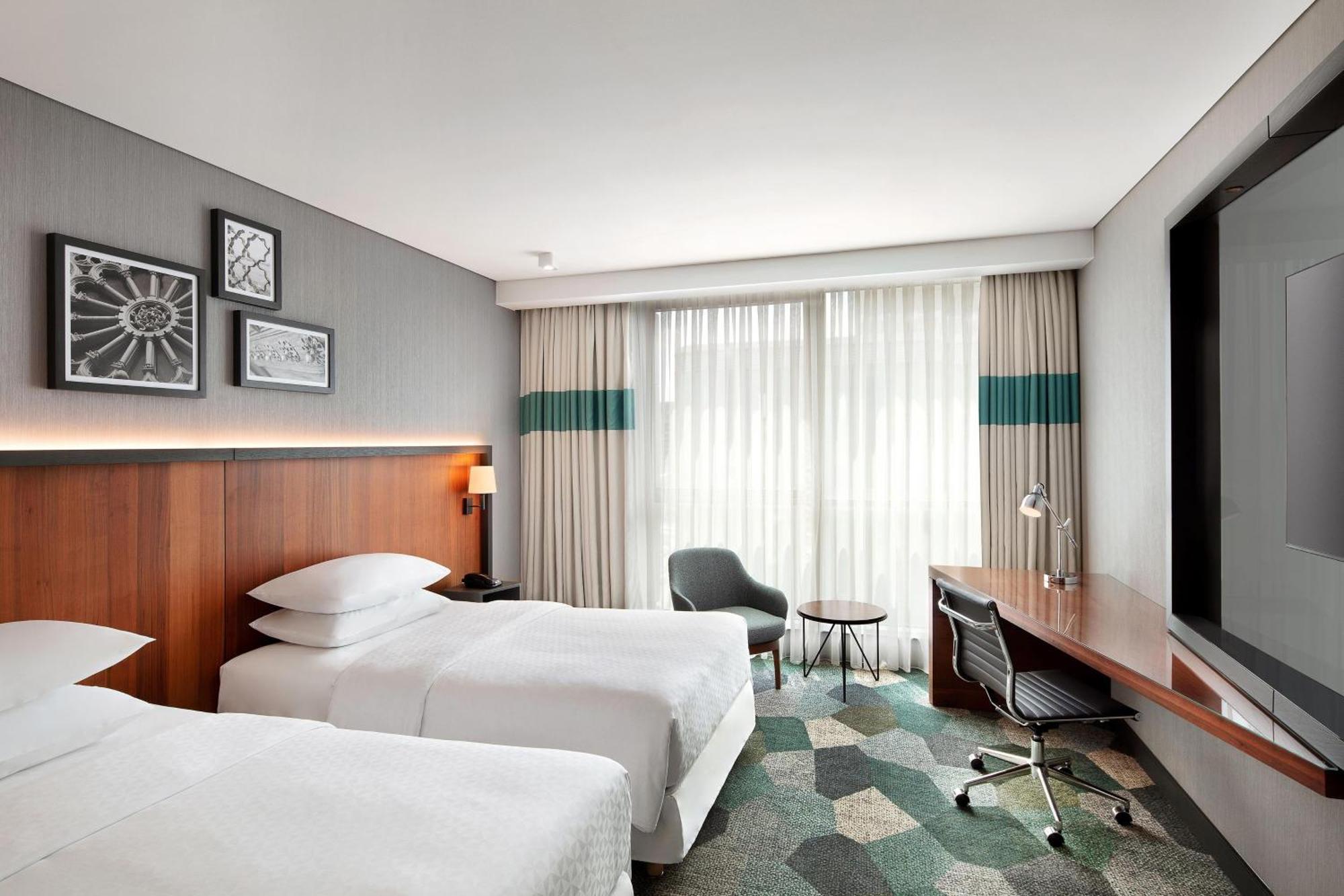Four Points By Sheraton Istanbul Kagithane Exterior photo